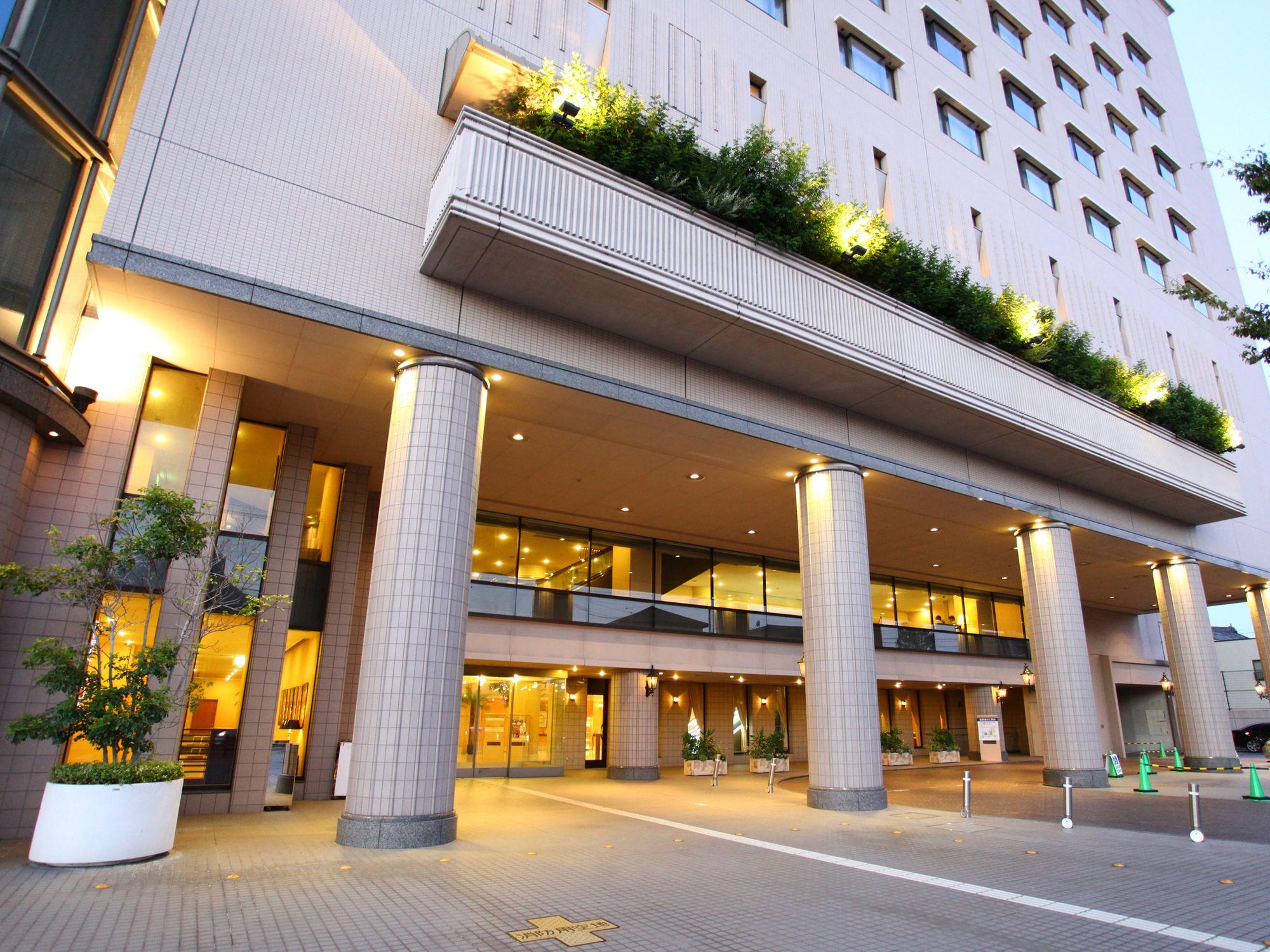 Hotel Crown Palais Chiryu Exterior foto